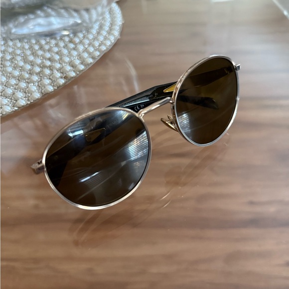 Prada Gold Frame Women's Sunglasses - Picture 1 of 10